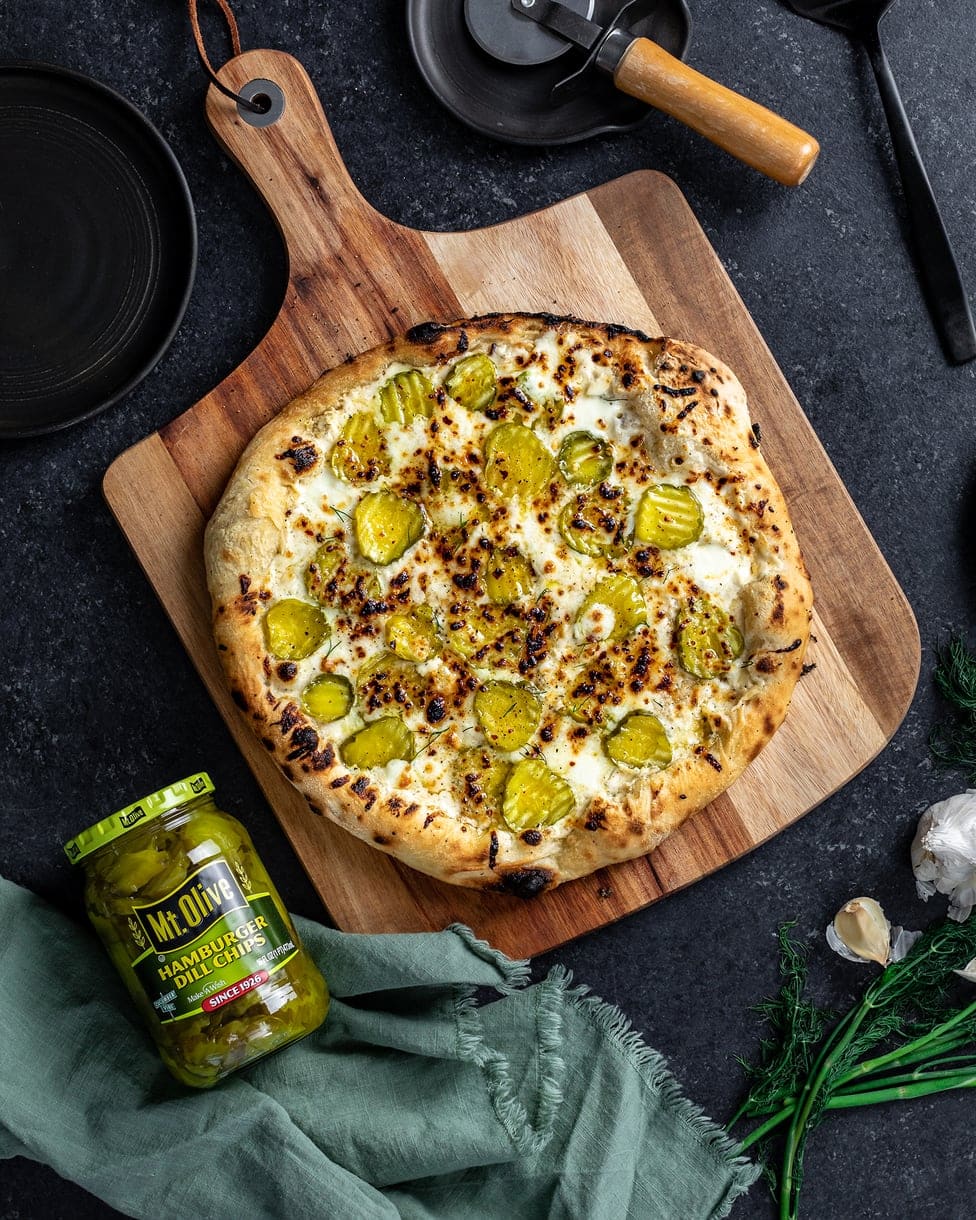 Dill Pickle Pizza Pickle Recipes Ft Hamburger Dill Chips